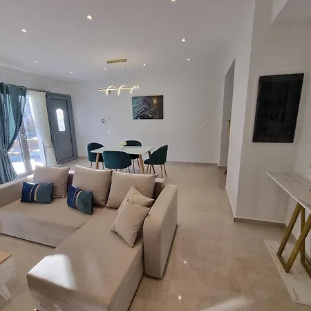 Vakantiehuis Armonia, 100m From The