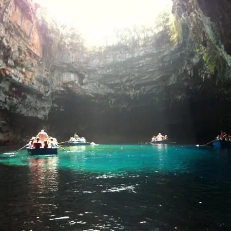 Vakantiehuis Armonia, 100m From The Sami (Kefalonia)